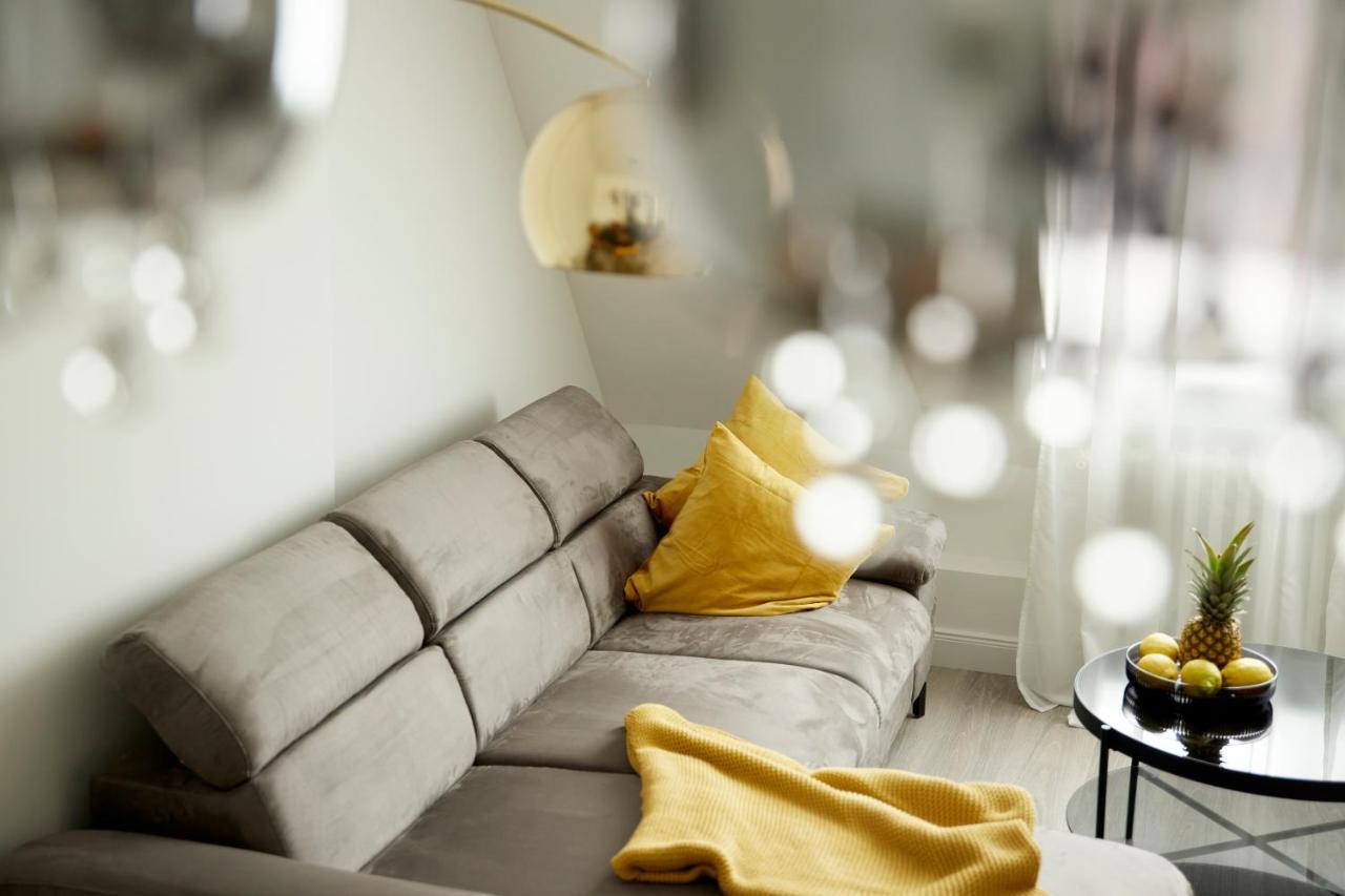 Schlossberg Residences - Xxl-Design-Apartment Mit Schlossblick Fuer Bis Zu 12 Personen Швецинген Екстериор снимка