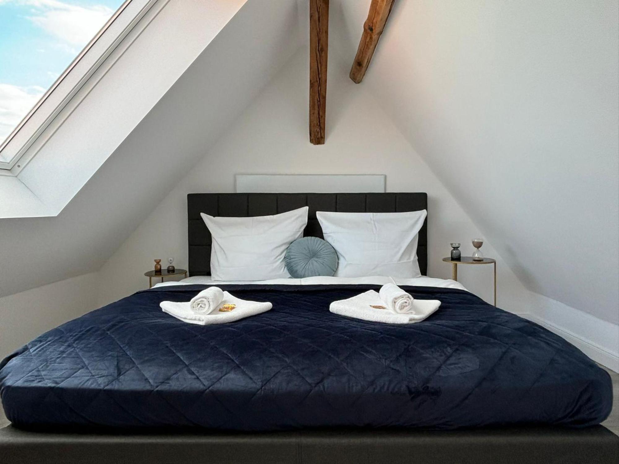 Schlossberg Residences - Xxl-Design-Apartment Mit Schlossblick Fuer Bis Zu 12 Personen Швецинген Екстериор снимка
